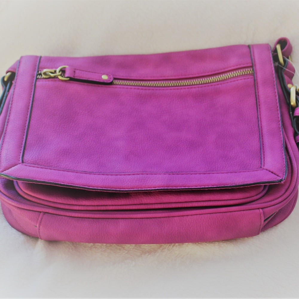 Brand New Crossbody Purse/Clutch